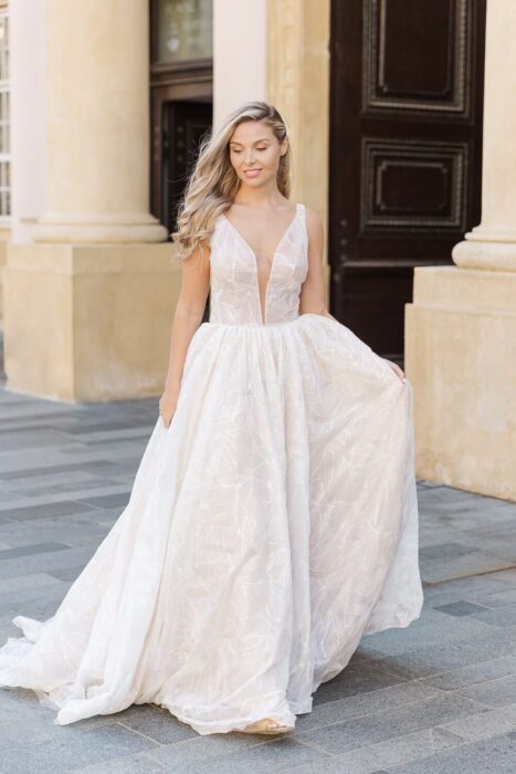 Wedding Dress Editorial :: Gali Las Bridal - photo 36