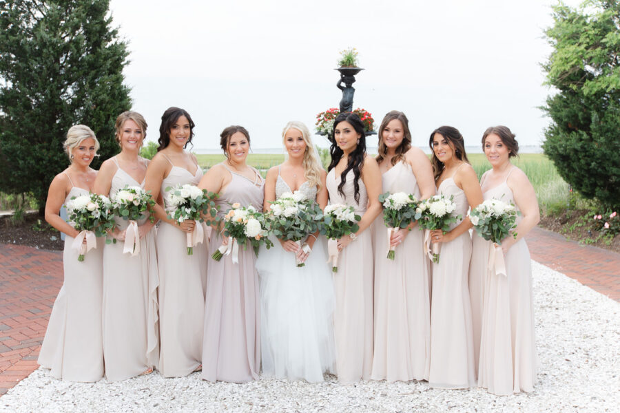 Elegant New Jersey Wedding :: Bonnet Island Estate - photo 33