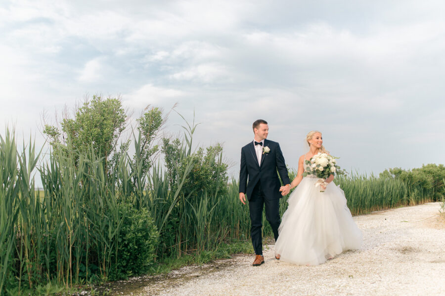 Elegant New Jersey Wedding :: Bonnet Island Estate - photo 34