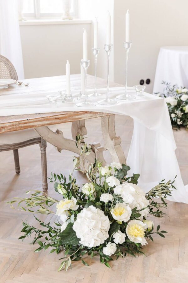 A Bohemian Wedding in Kocanda, Kravsko: A Photographer’s Dream Come True - photo 6 A Bohemian Wedding in Kocanda, Kravsko: A Photographer’s Dream Come True - photo 6