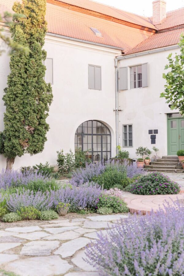 A Bohemian Wedding in Kocanda, Kravsko: A Photographer’s Dream Come True - photo 2 A Bohemian Wedding in Kocanda, Kravsko: A Photographer’s Dream Come True - photo 2