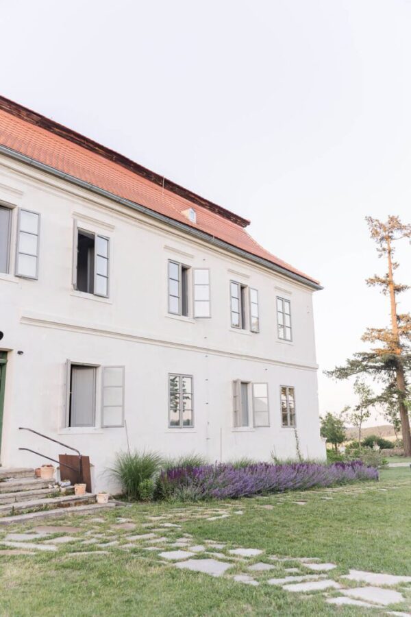 A Bohemian Wedding in Kocanda, Kravsko: A Photographer’s Dream Come True - photo 52 A Bohemian Wedding in Kocanda, Kravsko: A Photographer’s Dream Come True - photo 52