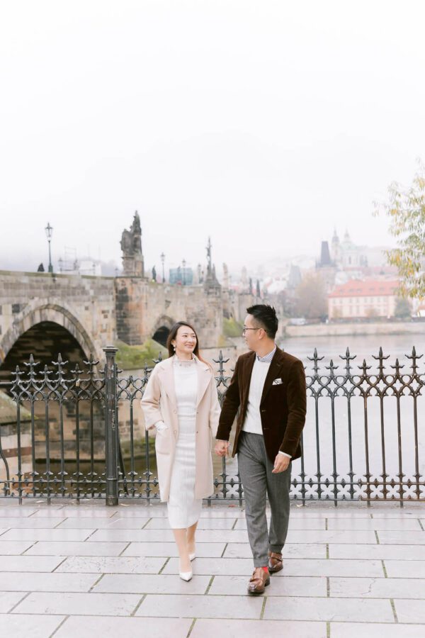 Elopement Portraits in Prague, Czechia - photo 2