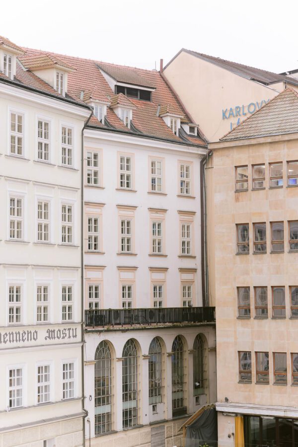 Elopement Portraits in Prague, Czechia - photo 13