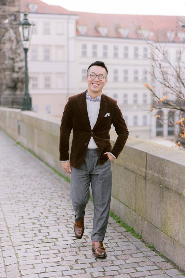 Elopement Portraits in Prague, Czechia - photo 19