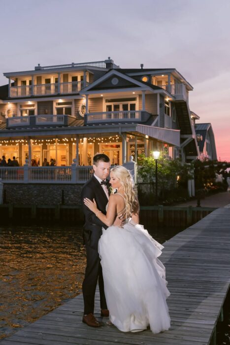 Elegant New Jersey Wedding :: Bonnet Island Estate - photo 117