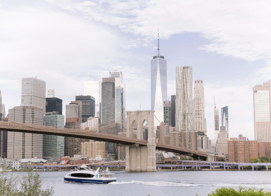 Brooklyn Bridge & Dumbo New York :: Wedding Portraits - photo 2