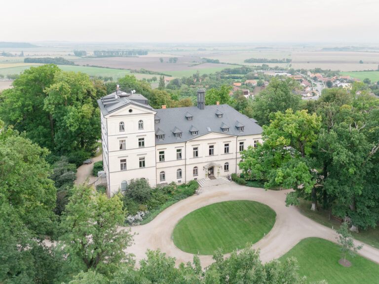 Best Prague Wedding Venue Chateau Mcely Destination Photographer Peter Rigo 2 1