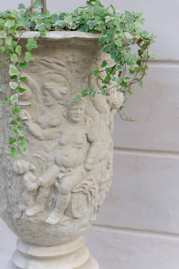 Prague wedding in Chateau Mcely - photo 5 Prague wedding in Chateau Mcely - photo 5