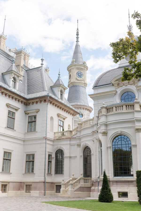 Budapest wedding venue: Botaniq Turai kastély - photo 1