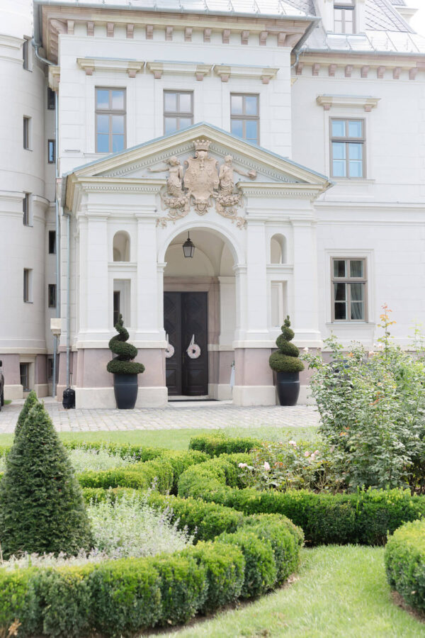 Budapest wedding venue: Botaniq Turai kastély - photo 18