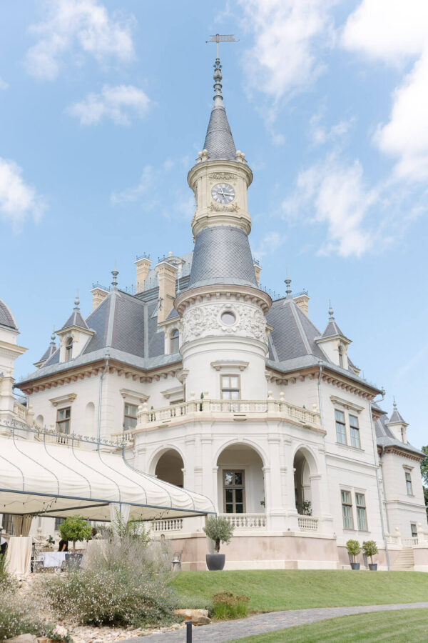 Budapest wedding venue: Botaniq Turai kastély - photo 57