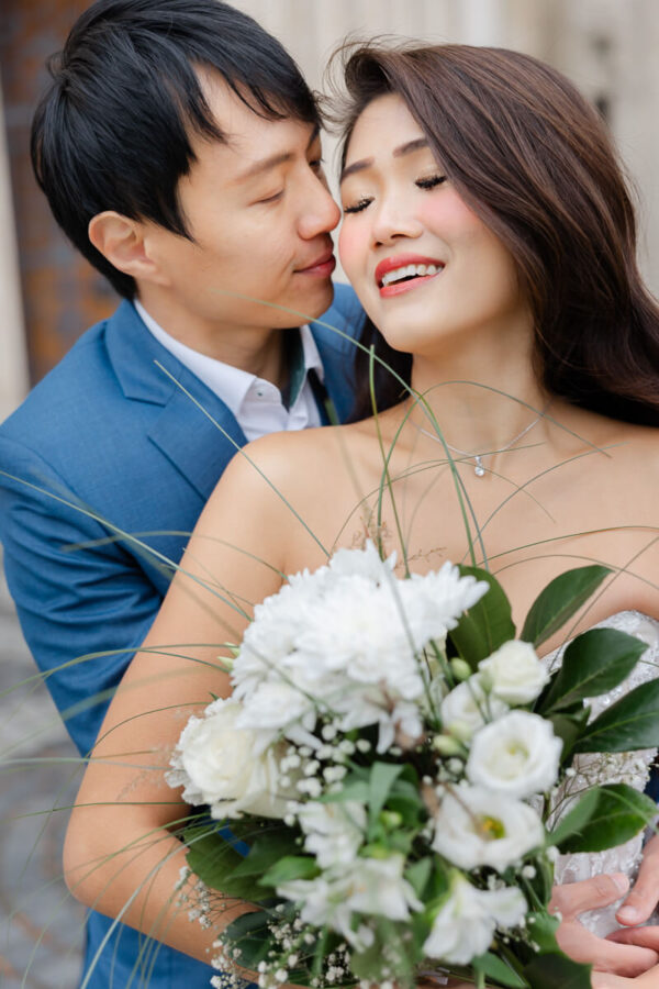 Creative Budapest Pre Wedding Photoshoot - photo 8