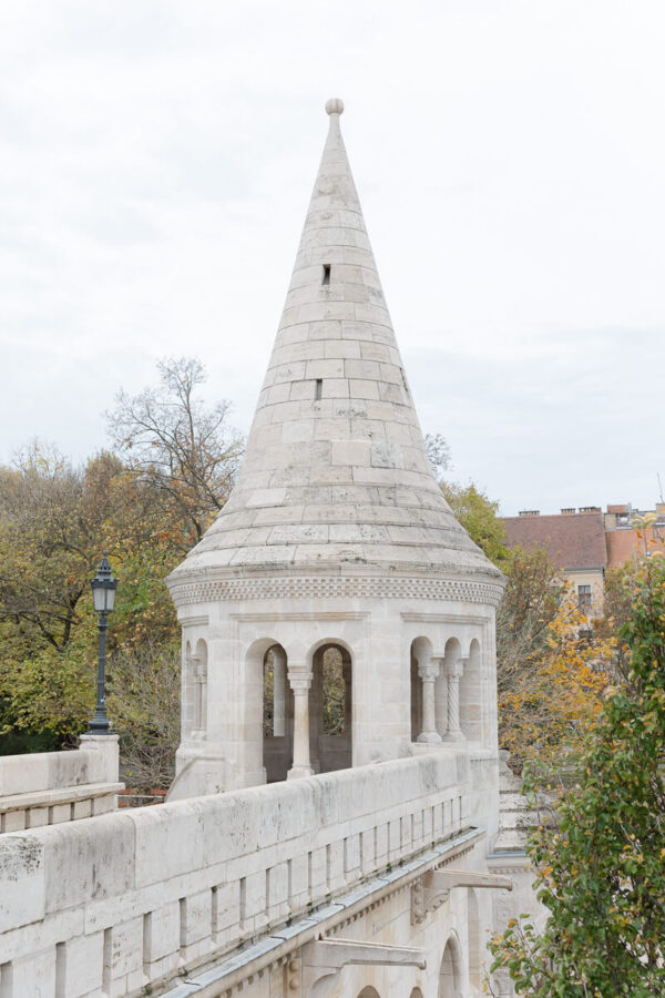 Creative Budapest Pre Wedding Photoshoot - photo 5