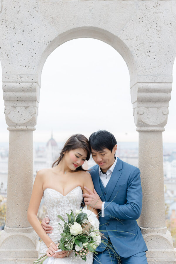 Creative Budapest Pre Wedding Photoshoot - photo 2