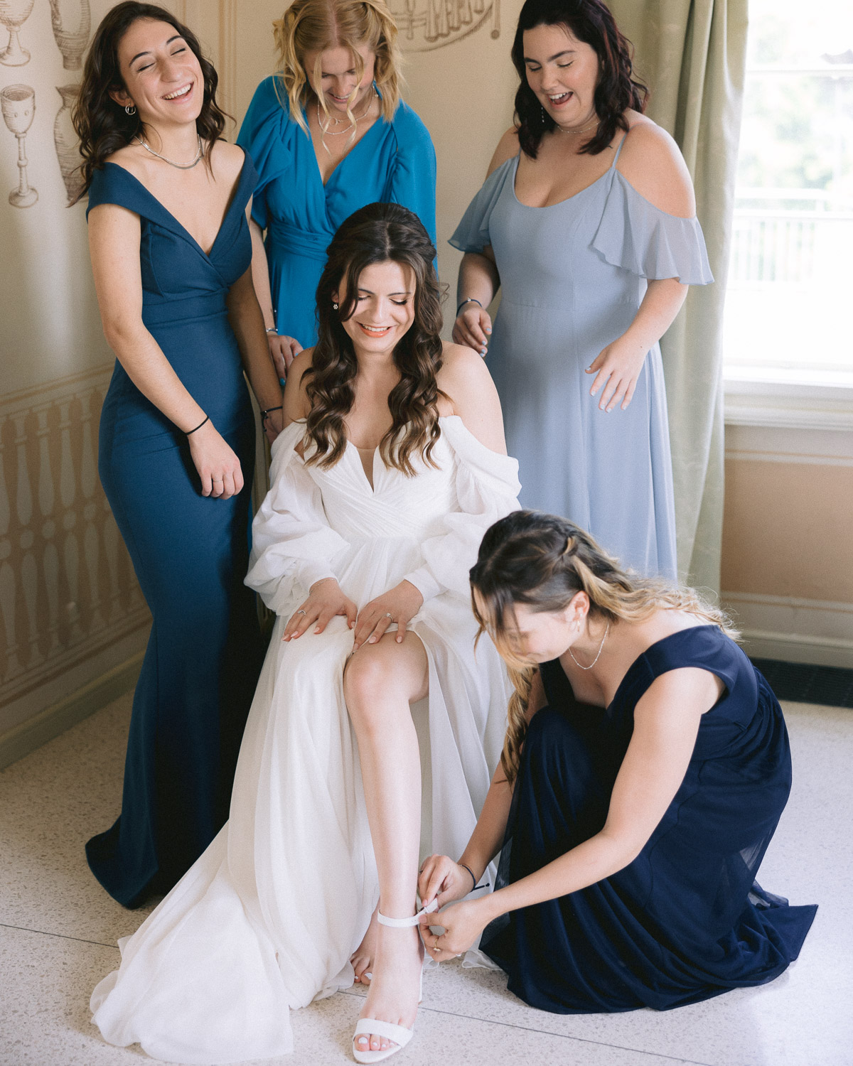 Bride getting ready with her bridesmaids