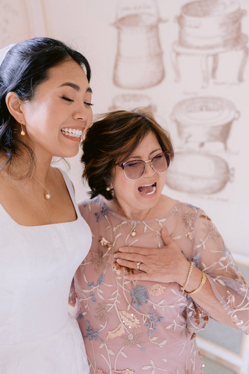 Villa Richter Bride And Mother Bride and her mother laughing
